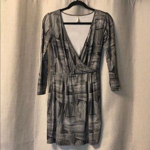 Mociun Modern Geo Dress, size S
